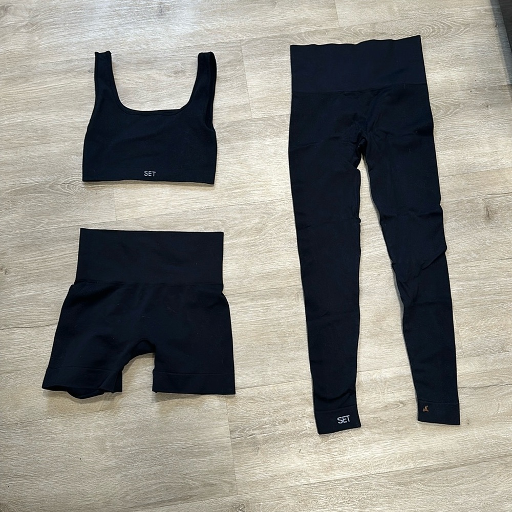 Set Active 3 Piece Set in Onyx Sculptflex